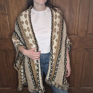 Bohemian Knit Shawl with Fringe